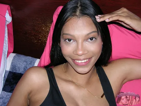 Eden West: Ebony Beauty Spreads Her Pussy on the Bed – photo 2 of 16
