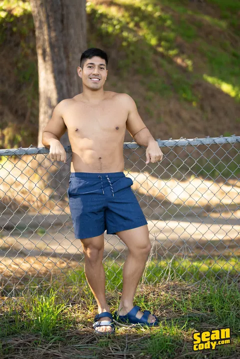 Two Men Give Each Other Blowjobs in a 69 Outdoors – photo 6 of 15