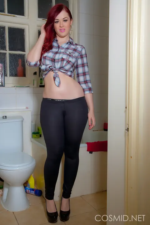 Jessica Dawson: Thick Redhead with Big Tits Undresses in the Bathroom – photo 1 of 16