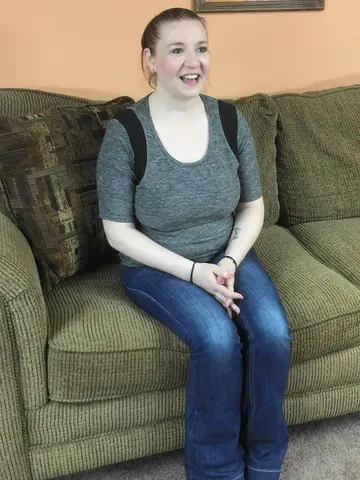Sinful Skye – Chubby Brunette MILF in Jeans Sucks Cock and Gets Fucked