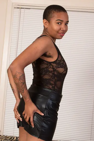 Ebony BBW with Short Hair Spreads Her Pussy