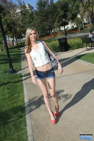 Skinny Blonde Takes BBC Outdoors After a Blowjob and Handjob