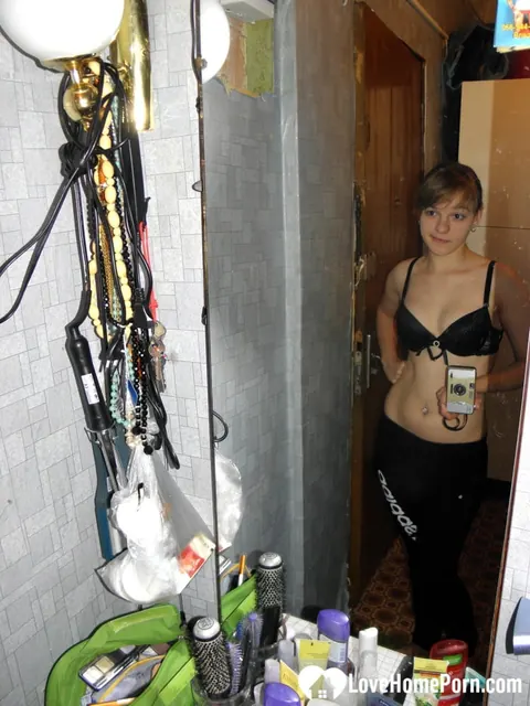 Petite Amateur Strips and Spreads for Homemade Selfies – photo 1 of 20