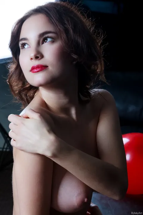 Diana Jam: Brunette Undresses Fully and Poses Nude Showing Her Natural Tits – photo 1 of 21
