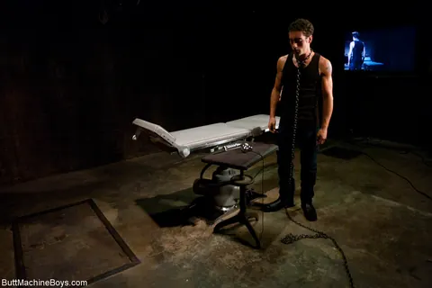 Two Men Fuck with a Dildo and Kiss – photo 9 of 21