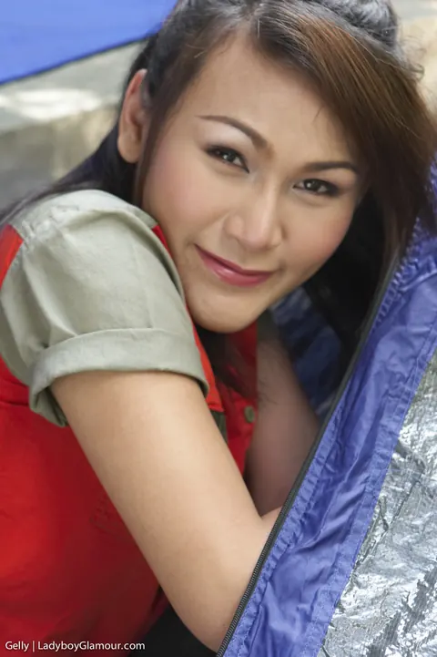 Hairy Thai Trans Woman Uses a Dildo for Anal in a Tent – photo 2 of 18