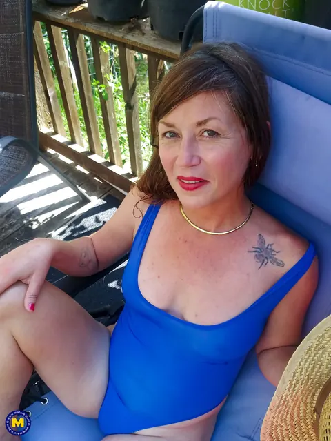 Olivia Johnson: European Brunette MILF Flashes Her Big Tits and Uses a Dildo Outdoors – photo 3 of 20