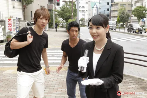 Kisa Azumane: Japanese Brunette with a Big Ass Takes Two Cocks Outdoors for a Creampie – photo 20 of 20