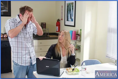 Jordan Kingsley: Tall Blonde MILF Sucks and Fucks for a Facial – photo 2 of 16