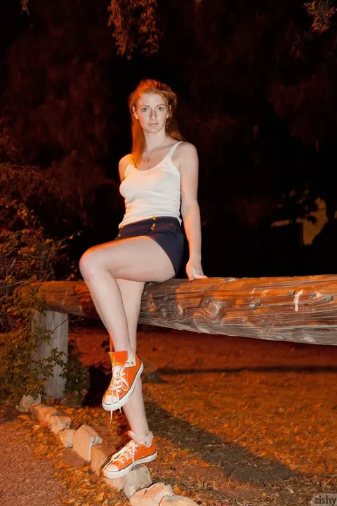 Amateur Spreads Her Legs Outdoors in a White Top and Shorts – photo 8 of 11