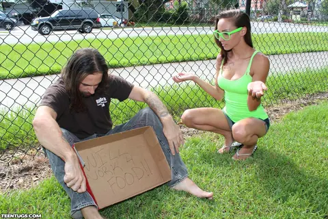 Sasha Foxx: Brunette in Glasses Gives a Handjob Outdoors Until He Cums on Her Shorts – photo 1 of 12