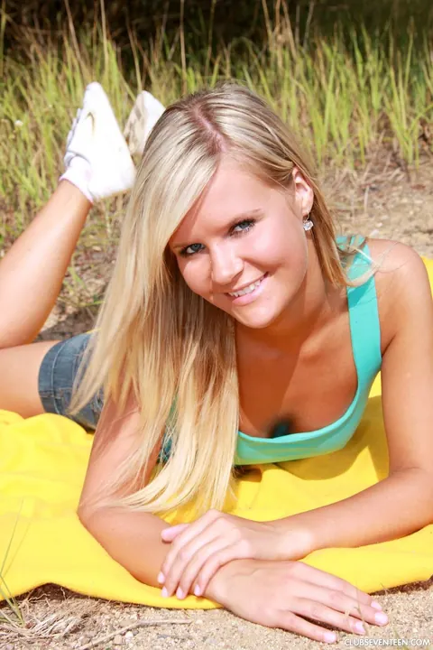 Giselle A: Blonde Asian Babe with Big Tits Strips Out of Her Panties – photo 3 of 21