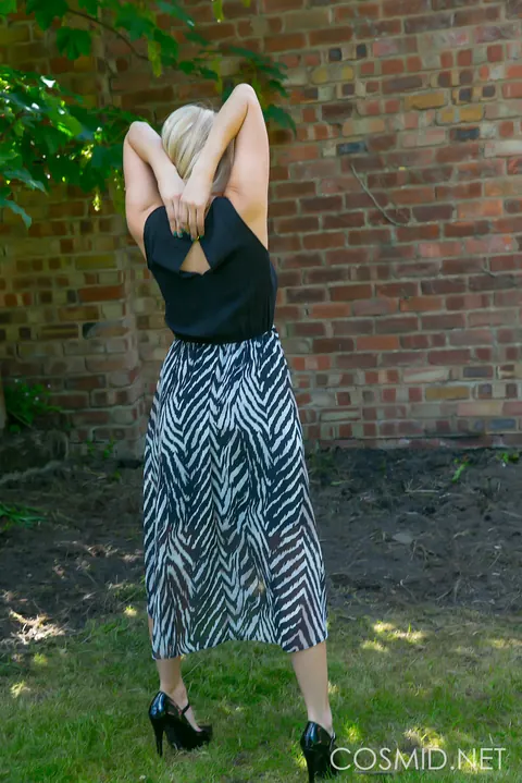 Jodie Piper: Blonde with Big Natural Tits Strips Out of Her Panties Outdoors – photo 6 of 16