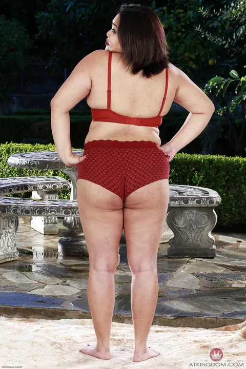 Asian BBW Undresses Outdoors Showing Her Hairy Pussy – photo 3 of 21