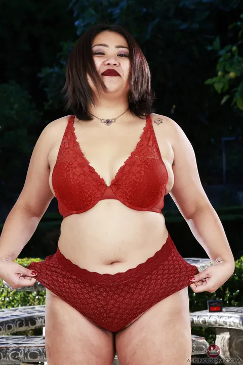 Asian BBW Undresses Outdoors Showing Her Hairy Pussy – photo 1 of 21
