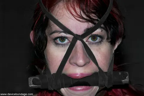 Mina Meow: Redhead in Bondage Uses a Dildo and Fingers Herself – photo 5 of 21