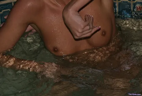Women in Bikinis Strip for Lesbian Threesome in the Jacuzzi – photo 18 of 20