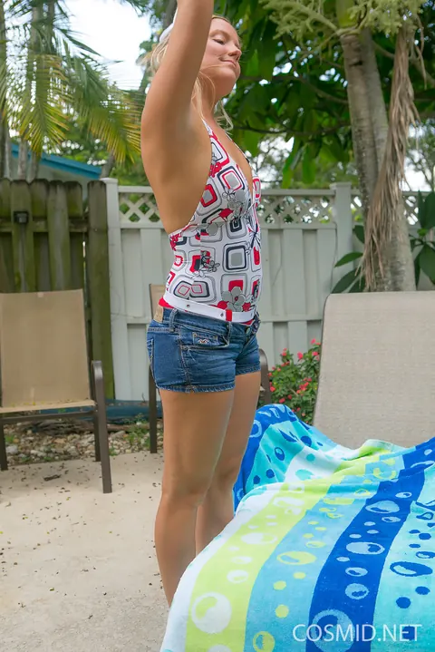Megan Sweetz: Blonde BBW Strips Out of Her Panties Outdoors – photo 2 of 16