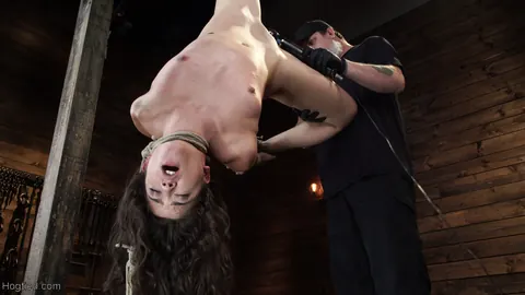 Victoria Voxxx: Slim Latina in Bondage Spreads Her Pussy While Bound – photo 7 of 20