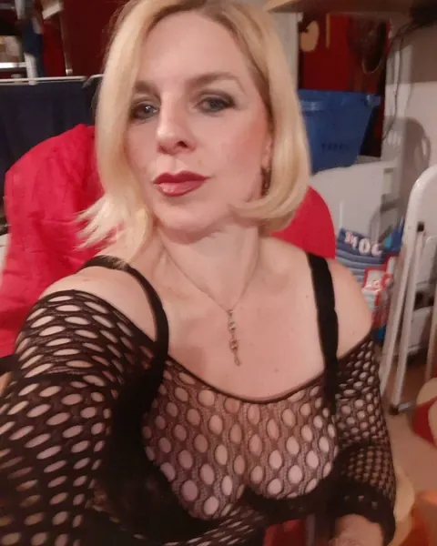 Thick Blonde in Stockings Shows Off Her Big Tits and Ass in Selfie – photo 3 of 13
