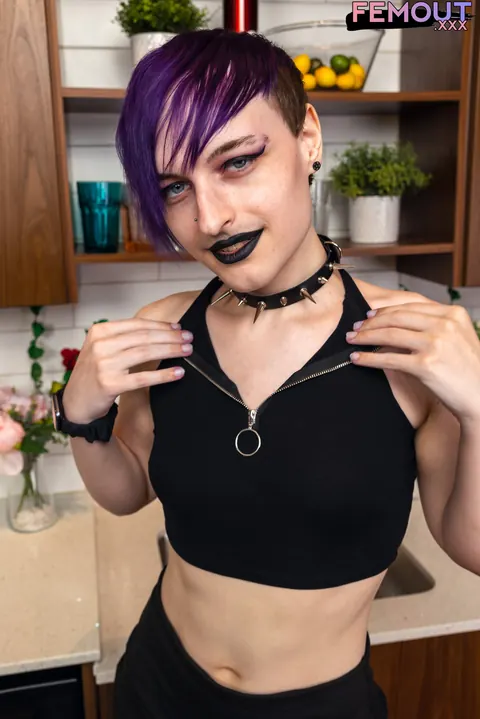 Thick Trans Woman with Small Tits and Big Ass Strips Nude – photo 4 of 16