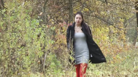 Diana Sweet: Brunette Peels Down Her Pantyhose to Pee Behind a Building – photo 1 of 15
