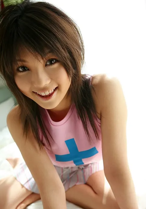 Cute Japanese Brunette Pulls Panties Aside and Spreads Her Hairy Pussy – photo 1 of 16