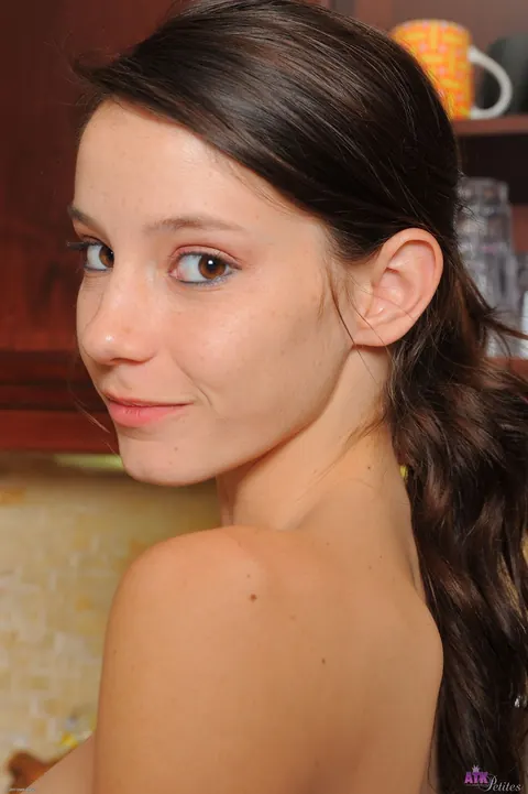 Rilee Marks: Russian Brunette with Natural Tits Fingers Herself in the Kitchen – photo 20 of 21