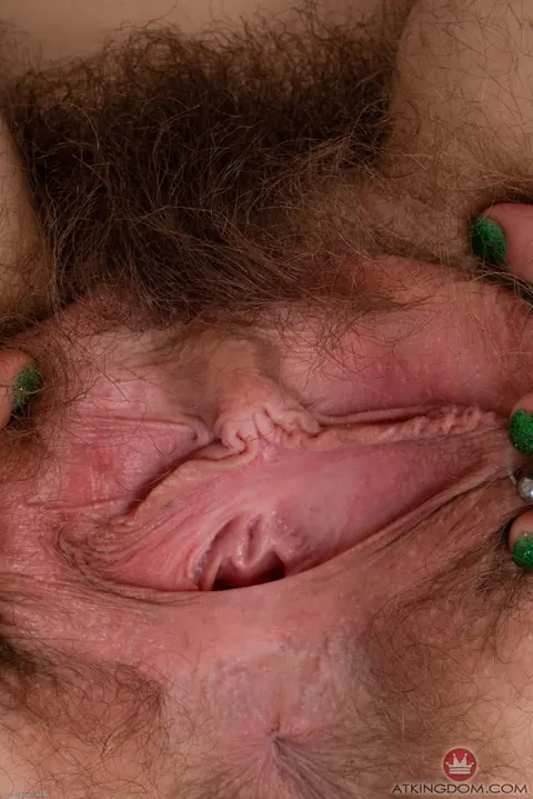 Lauren Laurent: Redhead MILF Strips and Shows Her Hairy Pussy – photo 18 of 21