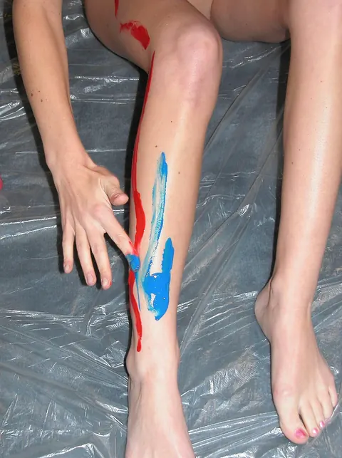 Skinny Amateur Strips Naked and Spreads Her Legs – photo 3 of 21