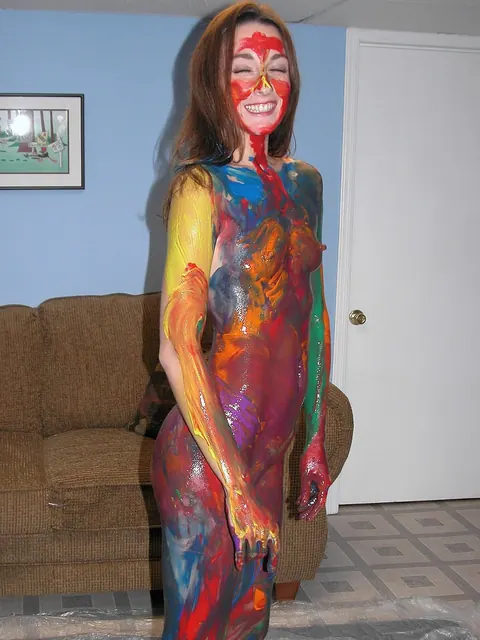 Skinny Amateur Strips Naked and Spreads Her Legs – photo 19 of 21
