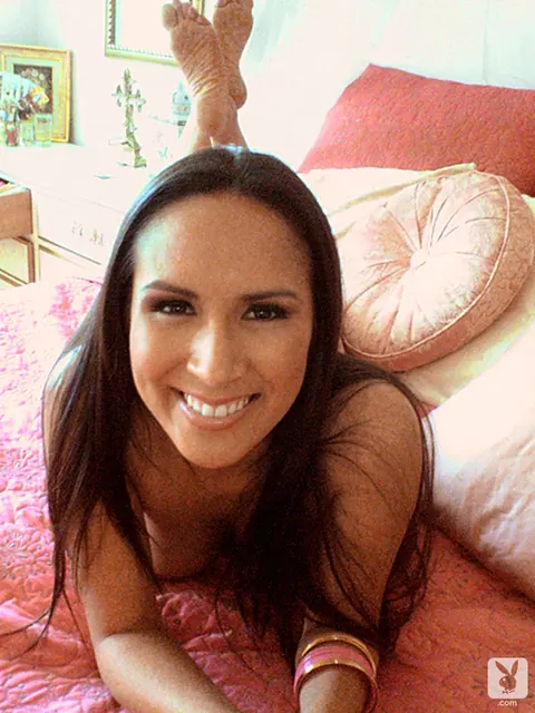 Anna Nava: Busty Brunette MILF Strips Topless and Poses Nude – photo 9 of 17