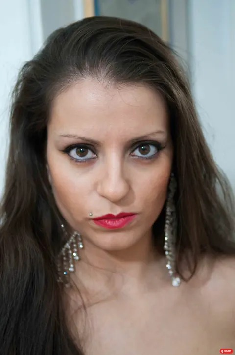 LARISSA GOLD: Brunette MILF in Costume and Boots Spreads Her Pussy in Bondage Session – photo 14 of 15