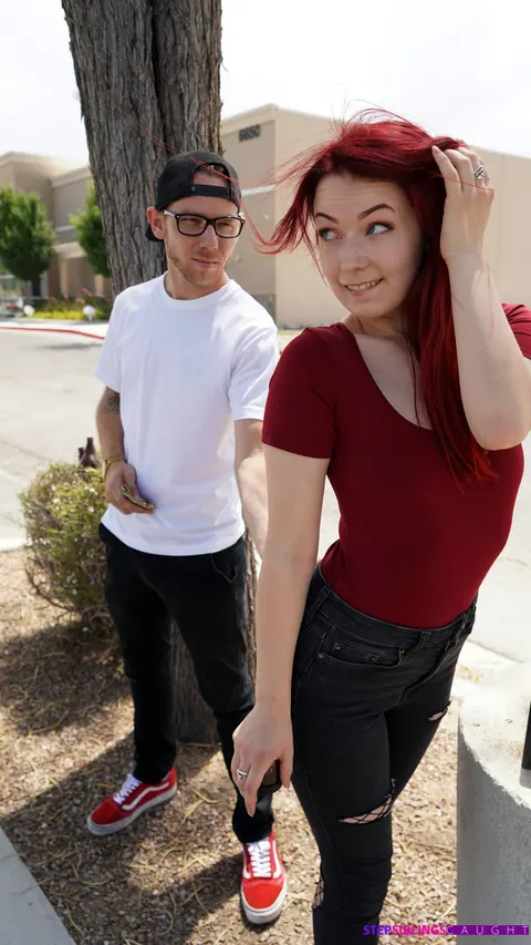 Redhead in Yoga Pants Has Sex Outdoors – photo 7 of 16