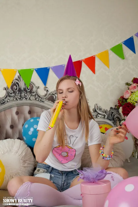 Blonde in Shorts and Socks Strips and Spreads on Her Birthday – photo 3 of 20