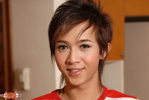 Asian Trans Woman Undresses and Shows Her Hairy Bush – photo 1 of 16