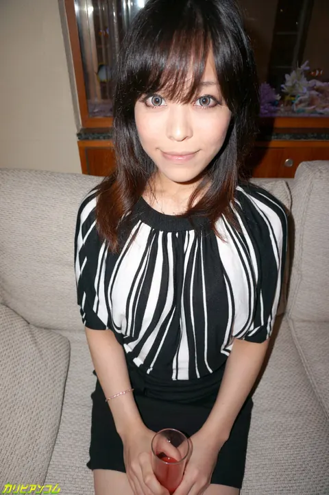 Mint Asakura: Busty Asian MILF Strips Nude in the Bathroom – photo 2 of 20