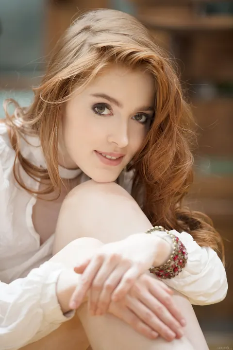 Jia Lissa: Redhead Russian Shows Her Hairy Pussy in a Skirt – photo 20 of 20