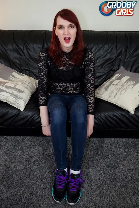 Trans Woman Unbuttons Her Jeans and Stands Fully Nude – photo 1 of 16
