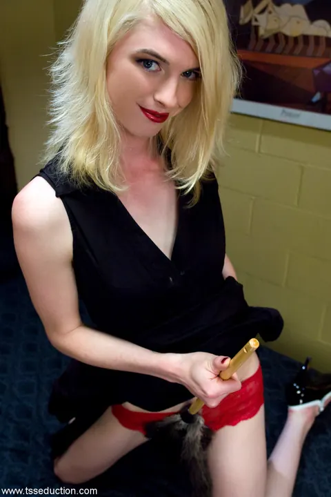 Trans Woman Undresses to Stand Nude and Turn Around – photo 2 of 21