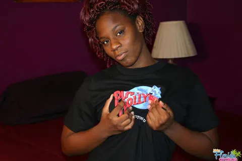 Ebony Babe Strips Out of Her Panties and Spreads Wide – photo 2 of 12