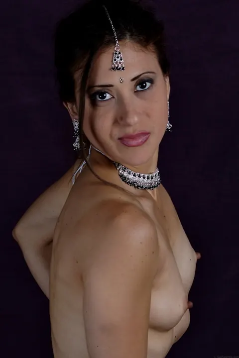 Indian Brunette Poses in Lingerie and Stockings – photo 10 of 15