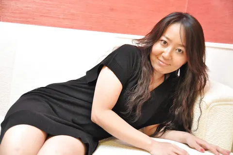 Asian MILF Strips Out of Her Skirt and Lingerie – photo 1 of 16