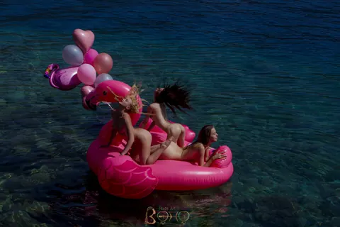 Debora A Kelly & Milena D: Blonde and Brunette Strip Bikinis on the Beach – photo 9 of 14