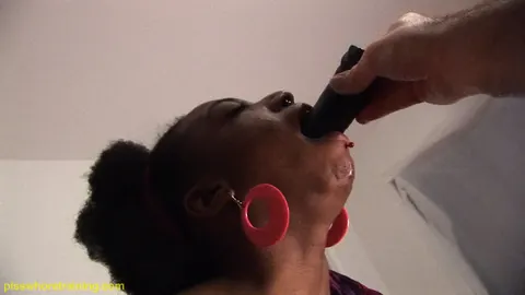 Ebony Woman Pisses into Bowl Wearing High Heels – photo 3 of 15