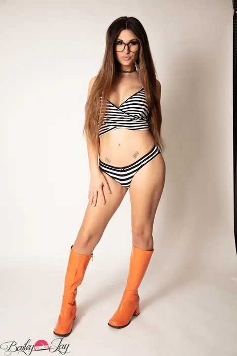 Trans Woman Strips Nude and Shows Her Big Tits – photo 1 of 16