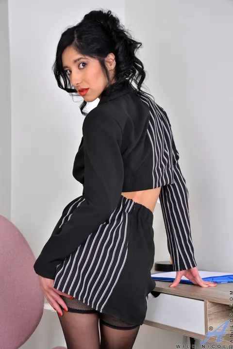 Wild Nicol: European Brunette MILF Spreads Her Legs in the Office – photo 3 of 21