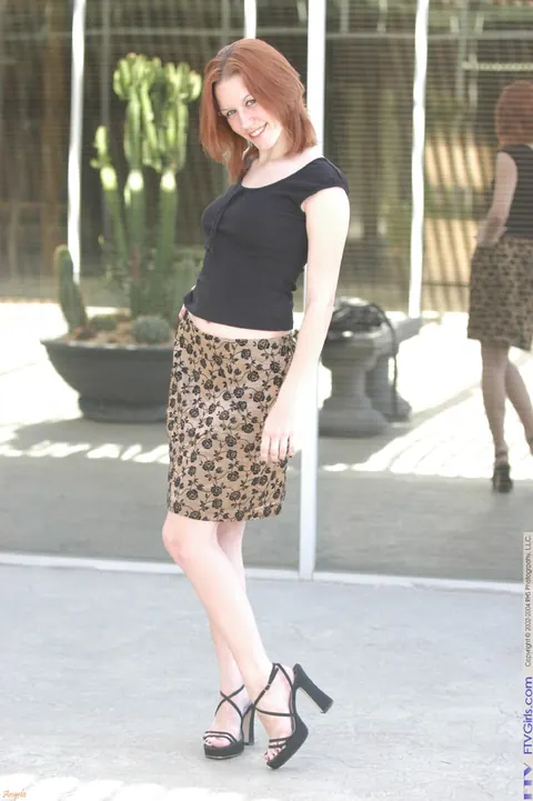 Petite Redhead Pulls Aside Her Bikini and Spreads Her Legs in Public – photo 2 of 21