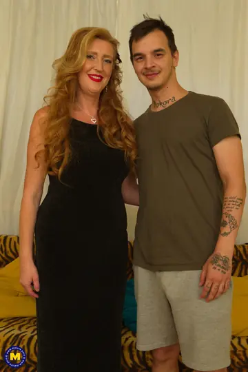 Ginger Mi – Pale Redhead MILF Sucks and Fucks Her Lover