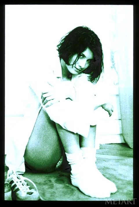 Short-Haired Brunette Pulls Panties Aside to Spread Her Hairy Pussy in Socks – photo 9 of 20
